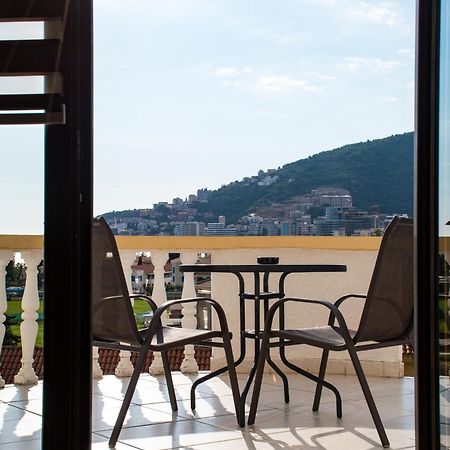 Villa Vojnic Budva Eksteriør bilde