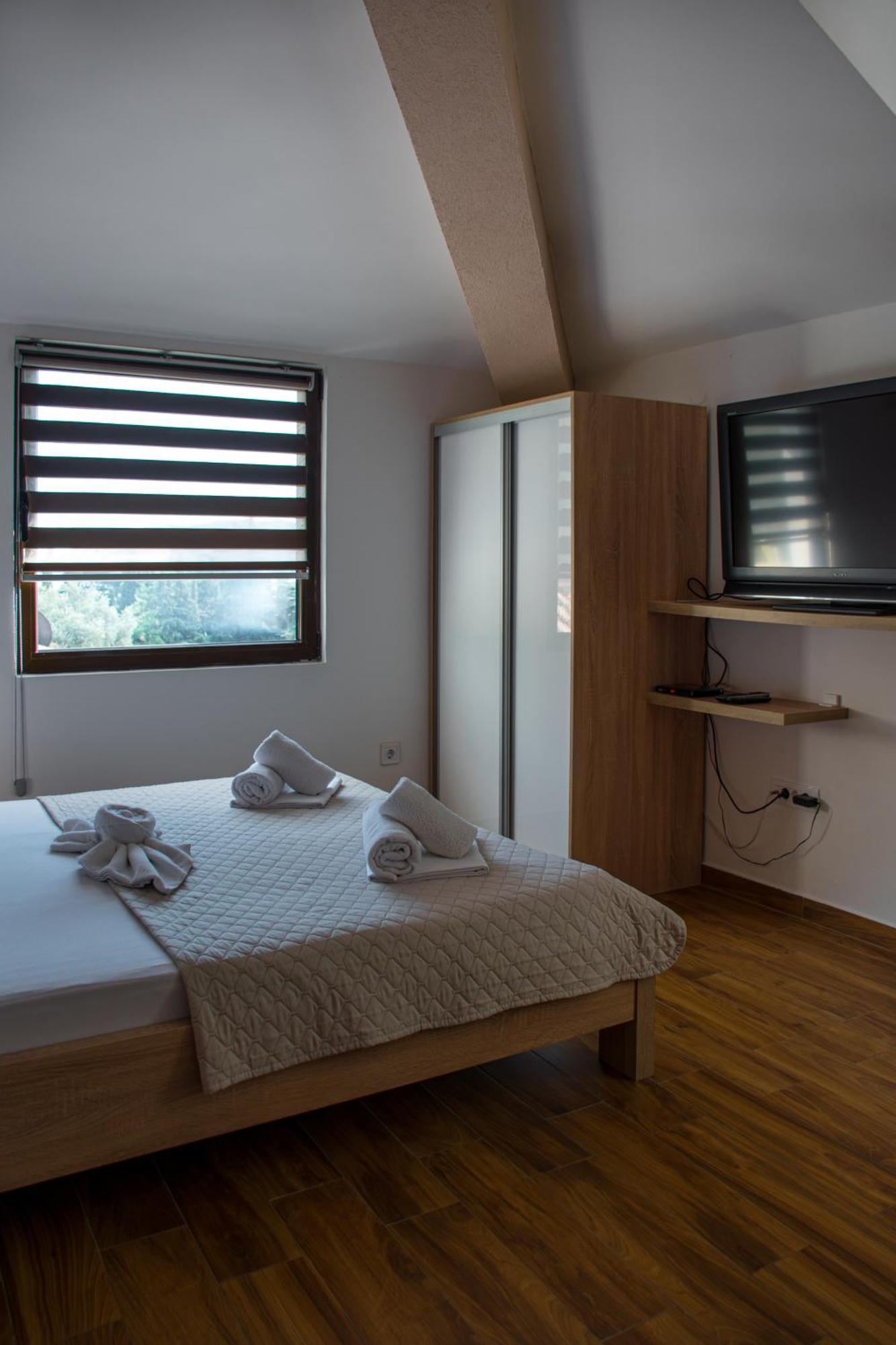 Villa Vojnic Budva Eksteriør bilde