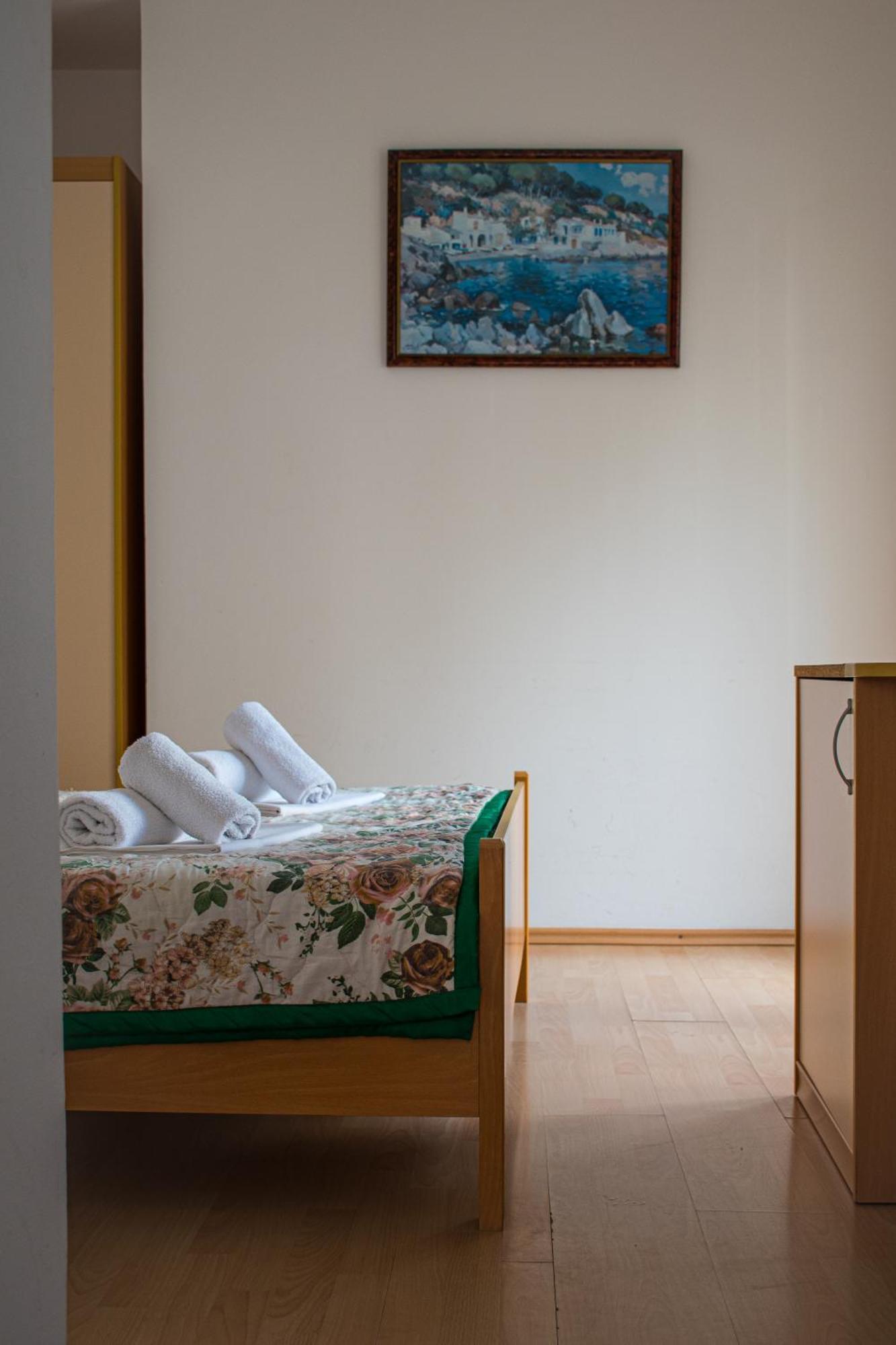 Villa Vojnic Budva Eksteriør bilde