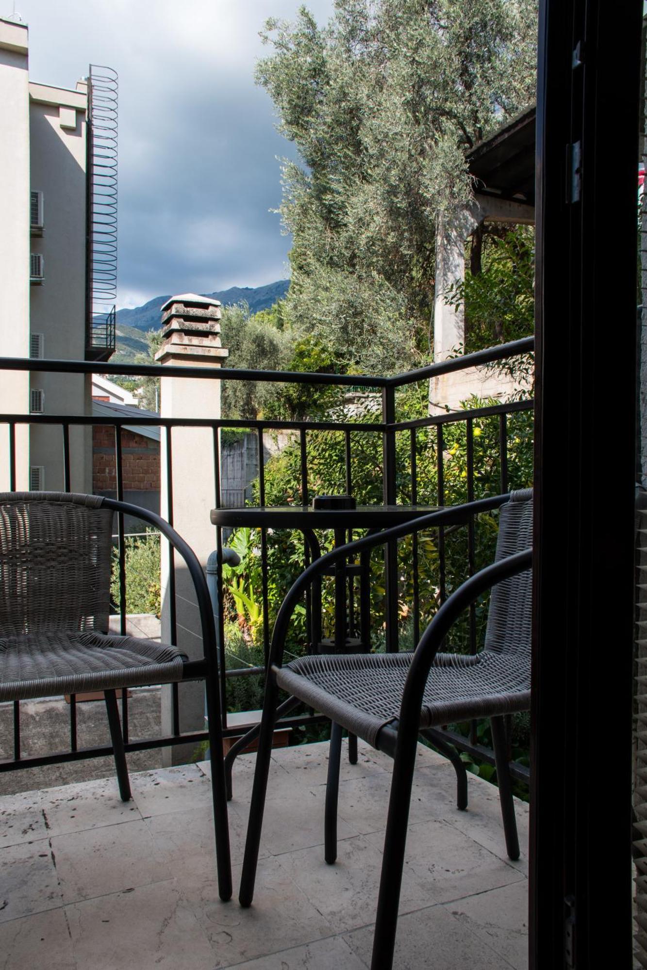 Villa Vojnic Budva Eksteriør bilde