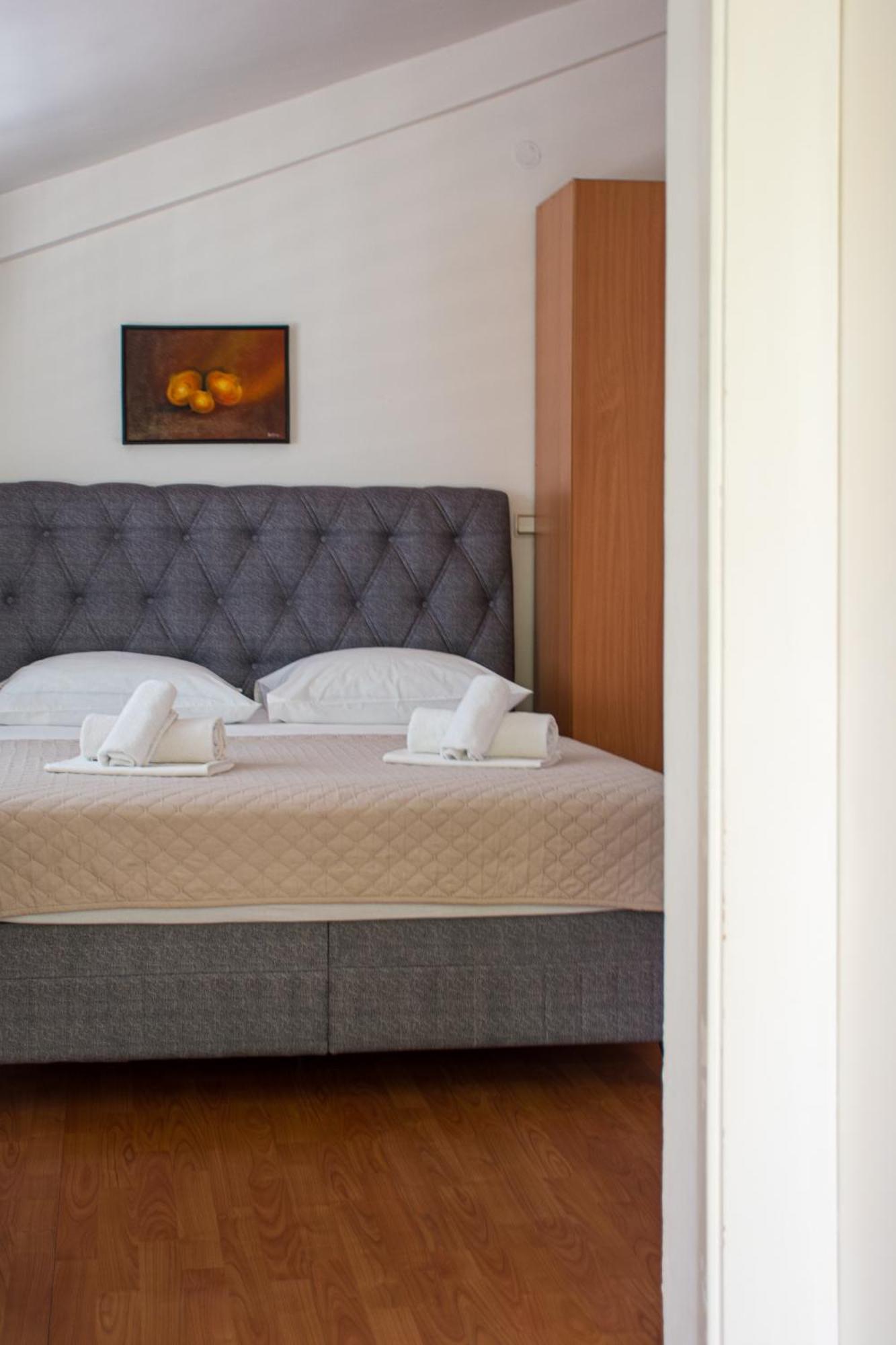 Villa Vojnic Budva Eksteriør bilde