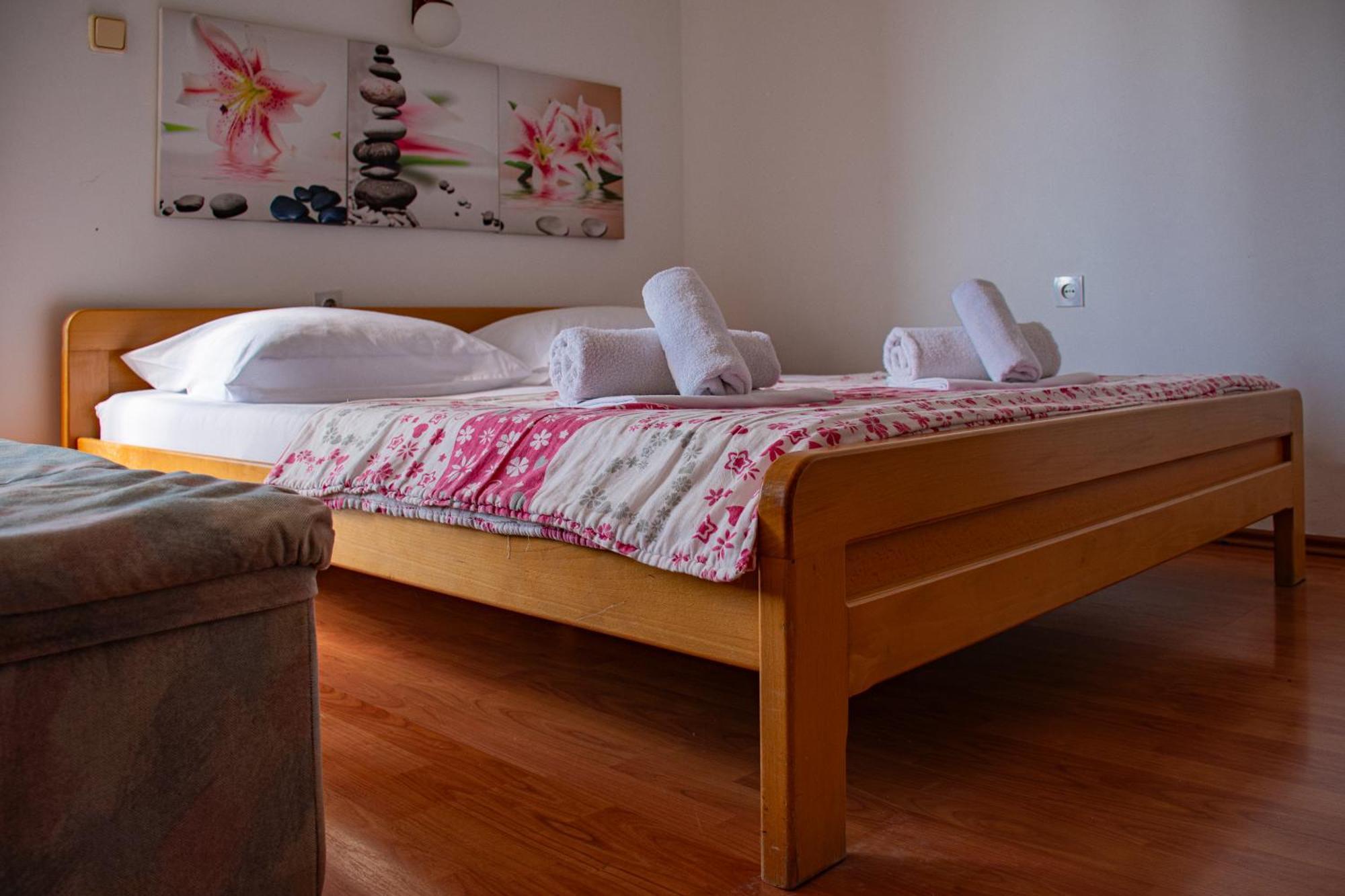 Villa Vojnic Budva Eksteriør bilde