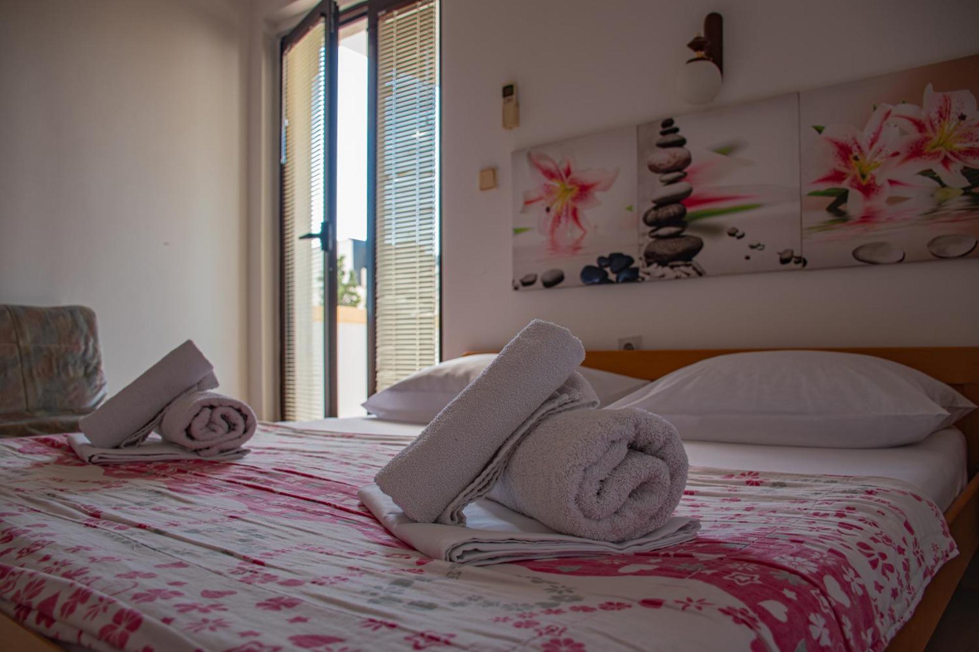 Villa Vojnic Budva Eksteriør bilde