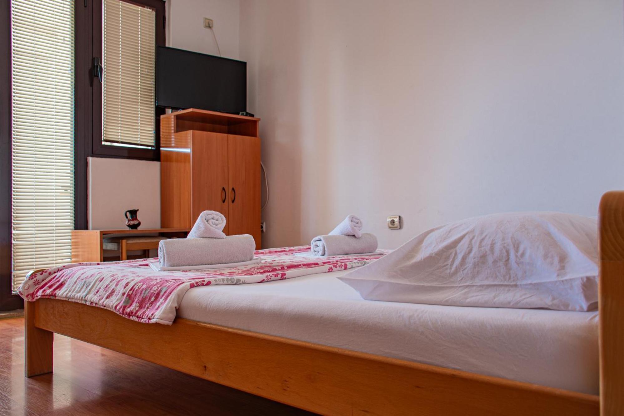 Villa Vojnic Budva Eksteriør bilde